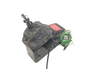 Manetă schimbător de viteze volvo cu modul electronic și cablu conector 1 Manetă schimbător de viteze volvo cu modul electronic și cablu conector
