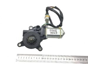 Motor regulator de geam dreapta man 13305-992. 9 1 Motor regulator de geam dreapta man 13305-992. 9