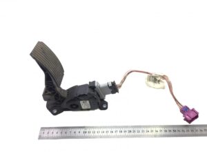 Pedală de accelerație cu senzor de poziție man, cod 81259706103