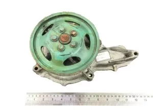 Pompa de răcire volvo 21228793/21468471/22197705/85003125/85009125/20464403/20744939/21311622