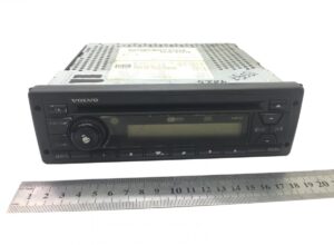Radio auto volvo cu cd și mp3 player 1 Radio auto volvo cu cd și mp3 player