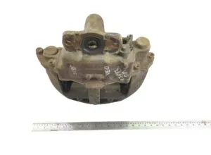 Etrier de frână dreapta punte față volvo 20535920