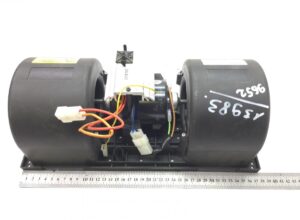 Ventilator de răcire ac volvo 21068864, 22034150, 22720867, 20140152 1 Ventilator de răcire ac volvo 21068864, 22034150, 22720867, 20140152
