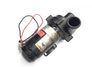 Pompa de circulație lichid de răcire volvo 3098479-12 1 Pompa de circulație lichid de răcire volvo 3098479-12