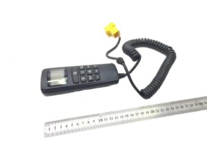 Modul de control încălzitor uscat scania cu conector galben și ecran lcd 1 Modul de control încălzitor uscat scania cu conector galben și ecran lcd