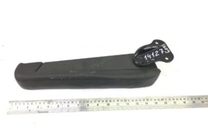 Cotieră pentru scaun pasager stânga volvo 21701451 - neagră, cu suport metalic 1 Cotieră pentru scaun pasager stânga volvo 21701451 – neagră, cu suport metalic