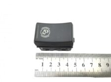 Întrerupător Volvo 21211191 cu simbol încălzire scaun