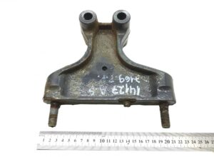 Suport din cadru volvo 111923 69r1 1 Suport din cadru volvo 111923 69r1