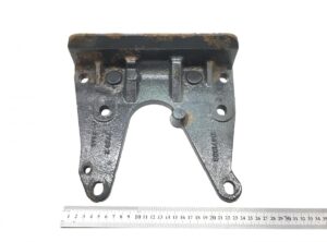 Suport din cadru volvo 21471393 77293 12 1 Suport din cadru volvo 21471393 77293 12