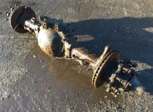 Traverse axă motor scania uzat, coduri 1743711/1733948 1 Traverse axă motor scania uzat, coduri 1743711/1733948