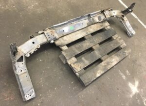 Bara de protecție față volvo - coduri: 20467442, 21484901, 20456550 1 Bara de protecție față volvo – coduri: 20467442, 21484901, 20456550