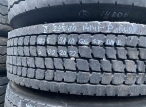 Roată volvo 295/80r22. 5 bridgestone 141/140j pm 08 06. 09. 2022 1 Roată volvo 295/80r22. 5 bridgestone 141/140j pm 08 06. 09. 2022