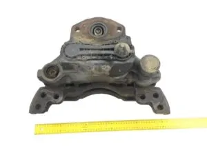 Etrier de frână față dreapta daf 1928818 1946324 1921155 1756386 1731224 1517004 1473364 1363749 1862290 1862300 14000552 1978632