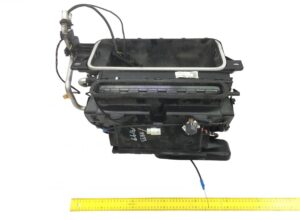 Set radiatoare cabina cu carcasa pentru man (coduri: 81619006427, 81619026037, 81619006395, 81619026025) 1 Set radiatoare cabina cu carcasa pentru man (coduri: 81619006427, 81619026037, 81619006395, 81619026025)