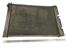 Radiator Auto cu Dimensiuni Mari pentru Camioane și Vehicule Comerciale