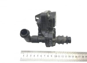 Supapă de apă pentru încălzitor de cabină volvo 84164519 84223445 1 Supapă de apă pentru încălzitor de cabină volvo 84164519 84223445