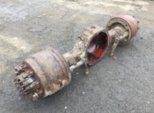 Traversă axă motor Volvo 3152183 / 1048384 (Uzată)