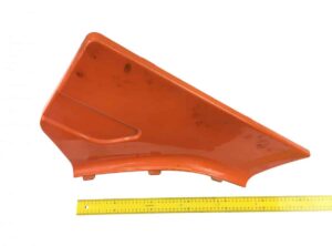 Capac plastic între cabină și apărător de noroi spate dreapta scania portocaliu 1 Capac plastic între cabină și apărător de noroi spate dreapta scania portocaliu