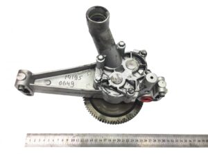 Pompa de ulei de motor pentru scania - coduri oem: 2028986, 2055915, 1500108, 1888024, 1385573 1 Pompa de ulei de motor pentru scania – coduri oem: 2028986, 2055915, 1500108, 1888024, 1385573