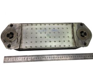 Răcitor de ulei de motor scania 14195 0652l 1 Răcitor de ulei de motor scania 14195 0652l