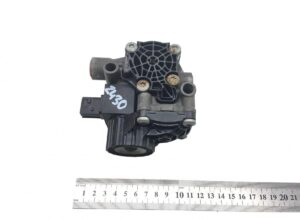 Supapă abs axa față stânga volvo 21327360-14 1 Supapă abs axa față stânga volvo 21327360-14