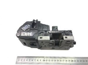 Încuietoare ușă stânga – volvo 84012028 / 21884395 / 22945542 / 23361094