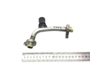 Conducta ac de la uscător la radiatorul de cabină volvo 82422923/82693739 1 Conducta ac de la uscător la radiatorul de cabină volvo 82422923/82693739