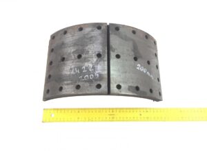 Plăcuță de frână cu tambur volvo 200 mm