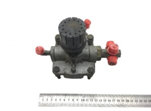 Supapă de accelerație a frânei pentru scania, coduri 1425183, 1342598, 1350118, 1935660, 1504903 1 Supapă de accelerație a frânei pentru scania, coduri 1425183, 1342598, 1350118, 1935660, 1504903