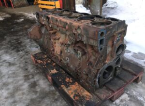 Bloc motor cilindri daf uzat pentru recondiționare 1 Bloc motor cilindri daf uzat pentru recondiționare