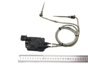 Senzor adblue daf 1851853 2129821 cu cabluri și conectori 1 Senzor adblue daf 1851853 2129821 cu cabluri și conectori