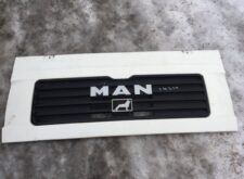 Grilă MAN pentru camion, model 14295