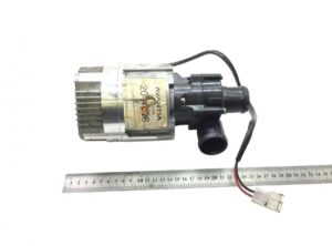 Pompa de circulație lichid de răcire avantia 207428 pentru volvo 70347596, 70347552, 21083159, 22342975