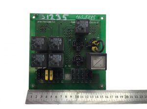 Placă de circuite cu siguranțe și relee pentru volvo 91-67000-01 26380801001-14 1 Placă de circuite cu siguranțe și relee pentru volvo 91-67000-01 26380801001-14