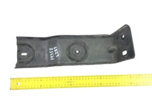 Suport spoiler lateral cabină dreapta sus renault (7482238019) 1 Suport spoiler lateral cabină dreapta sus renault (7482238019)