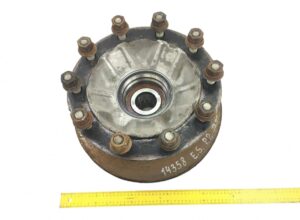 Butuc roata față cu disc și rulment pentru renault 1 Butuc roata față cu disc și rulment pentru renault
