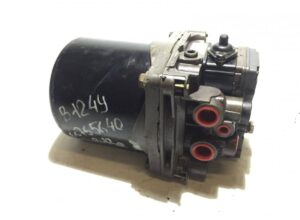 Uscător de aer volvo b124y 70313308 85000864 3194899 9517283 9957313 1 Uscător de aer volvo b124y 70313308 85000864 3194899 9517283 9957313
