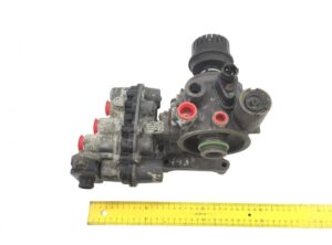 Uscător de aer daf - 1681572 / 1612055 / 1738765 1 Uscător de aer daf – 1681572 / 1612055 / 1738765