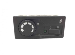 Modul de control pentru încălzitor umed daf 1355068-11 1 Modul de control pentru încălzitor umed daf 1355068-11