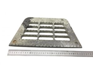Placă pentru trepte unitate de îmbarcare superioară daf (0673143/9673143) 1 Placă pentru trepte unitate de îmbarcare superioară daf (0673143/9673143)
