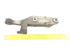 Suport cabină spate dreapta Renault 5010552053 - Piesă metalică cu prinderi și dimensiune de aproximativ 30 cm