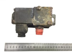 Supapă solenoid volvo 3199156 (12v) - utilizată 1 Supapă solenoid volvo 3199156 (12v) – utilizată