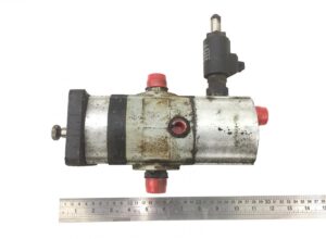 Motor hidraulic pentru ventilator de răcire mercedes a0005531604 / a0005532604 / a0025406497 1 Motor hidraulic pentru ventilator de răcire mercedes a0005531604 / a0005532604 / a0025406497