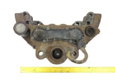 Etrier de frână axa motrică stânga Mercedes-Benz A0024201483 / A0044209383 / A0004230606