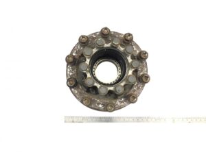 Butuc roată cu disc de frână pentru axa motrice stânga mercedes a9463560201 1 Butuc roată cu disc de frână pentru axa motrice stânga mercedes a9463560201