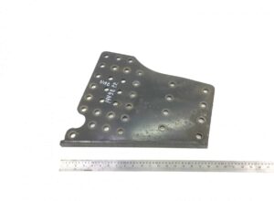 Suport cadru mercedes 21-1684r 21-168400 – placă metalică perforată