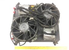 Radiator Volvo 21633533 cu ventilatoare și module de control 24V