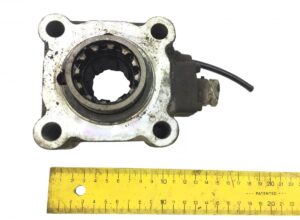 Manson de comutare hidraulic pentru man - cod 8138100-6771 1 Manson de comutare hidraulic pentru man – cod 8138100-6771