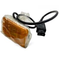 Lumină de marcare laterală pentru Scania, galbenă, cu conector și cablu