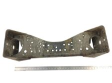 Traversă Cadru Scania - Element de Fixare Metalic, Perforat, Dimensiuni Ajustabile